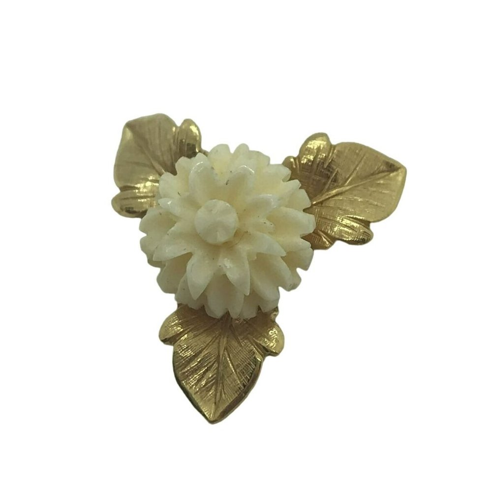 Signed Wells Celluloid 12Kโ Gold Filled Flower Brooch/Pin small Dainty